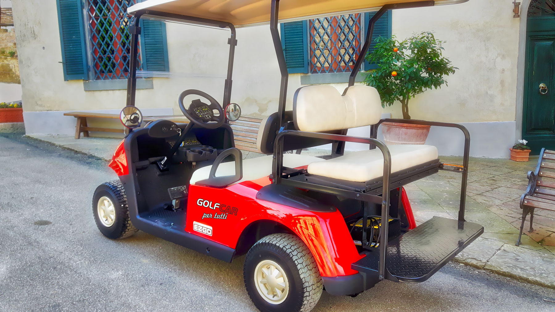 golf car con sedile ribaltabile